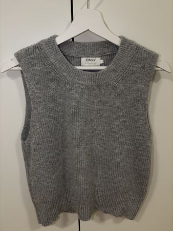 Strickweste Only grau Grösse S guter Zustand 1x angehabt