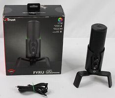Neuwertiges Trust GXT 258 Fyru 4-in-1 Gaming Mikrofon