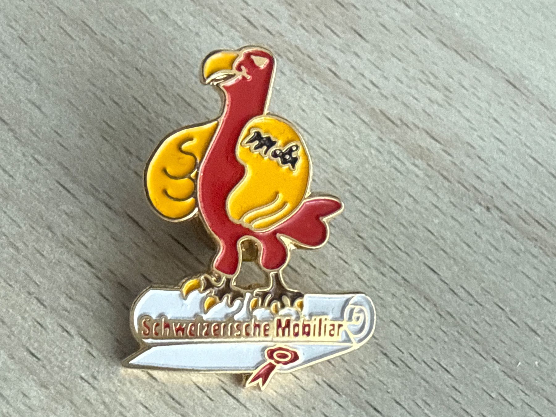 Plaketten & Abzeichen: Pin Schweizerische Mobiliar – Gebraucht aus Glattbrugg von Schweigmatt