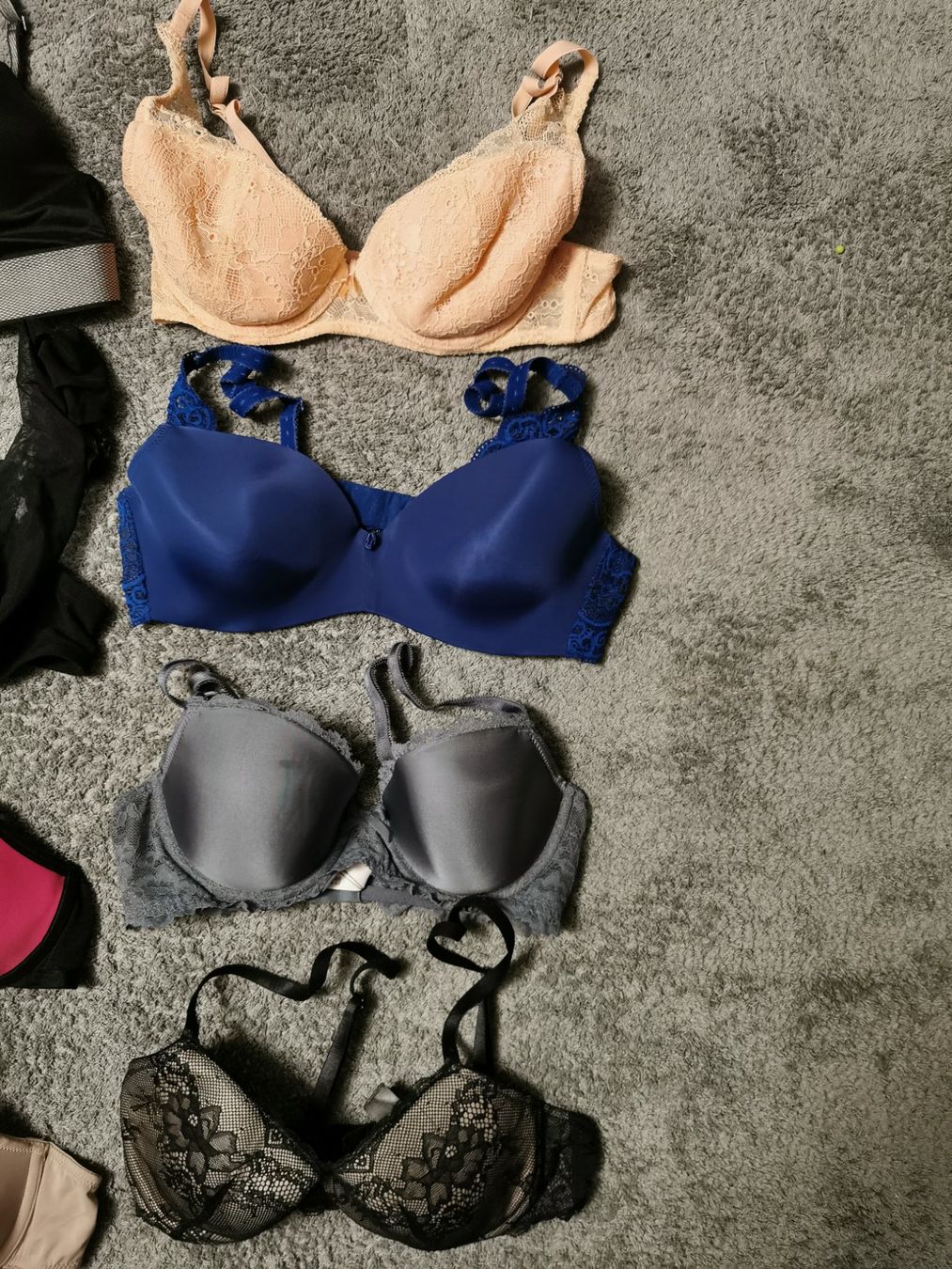 Sonstige Unterwäsche: BH Set Grösse 75C – Gebraucht aus Gunzgen von 0Aurin0 3