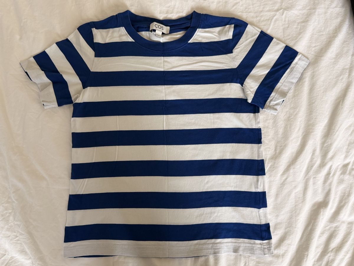 Cos T-shirt: COS striped T-shirt  – Nuovo (secondo la descrizione) da Buonas venduto da mej_6s67