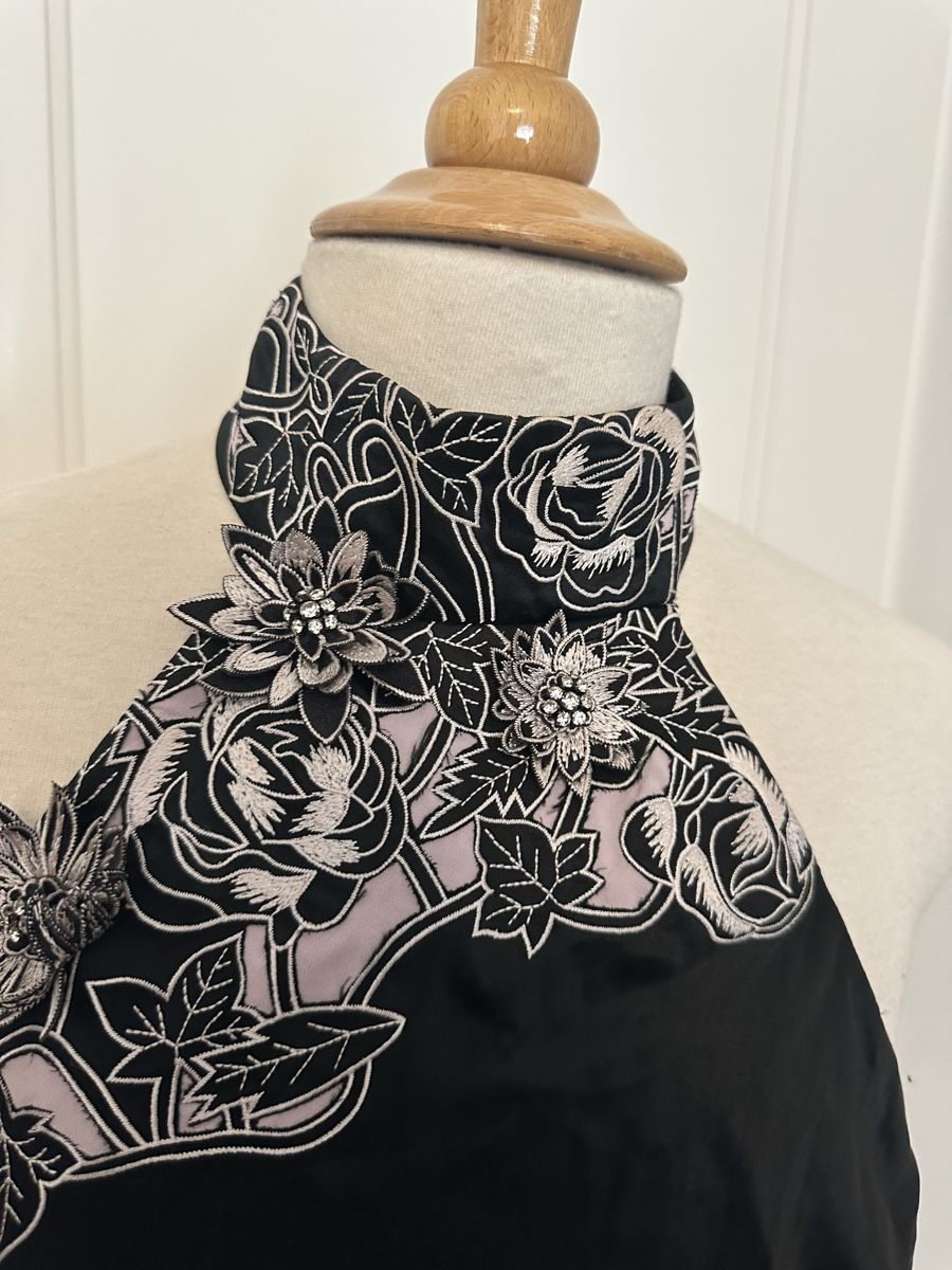 Karen Millen Top: Karen millen Haut Noir médium – Usato da Genève venduto da Bacha1 2