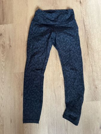 Lululemon Leggings Leo-Muster, Grösse 6 /S