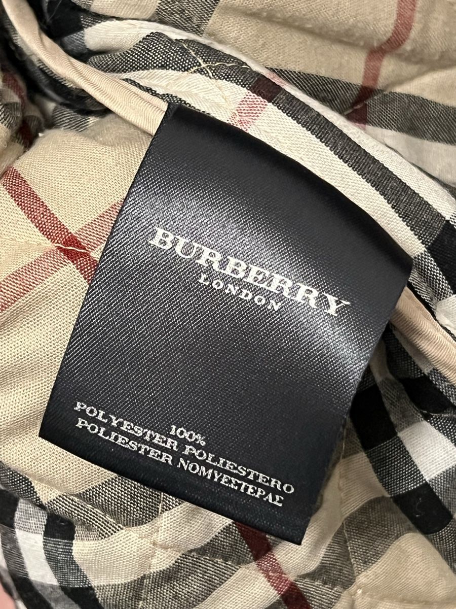 Burberry Vestes: Quilted Burberry jacket beige – D'occasion à Vevey par neflon1te 6