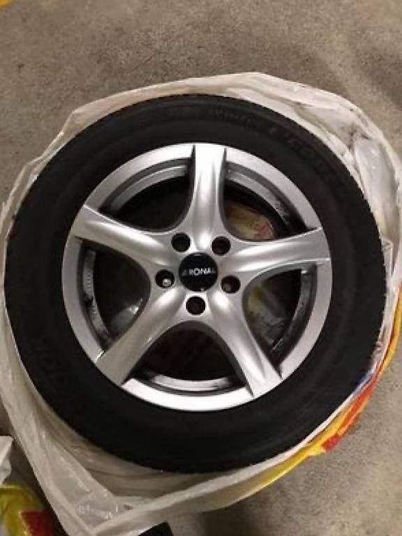 Altro in Scrittura & Disegno: Gomme invernali  – Usato da Bedano venduto da Polluska28