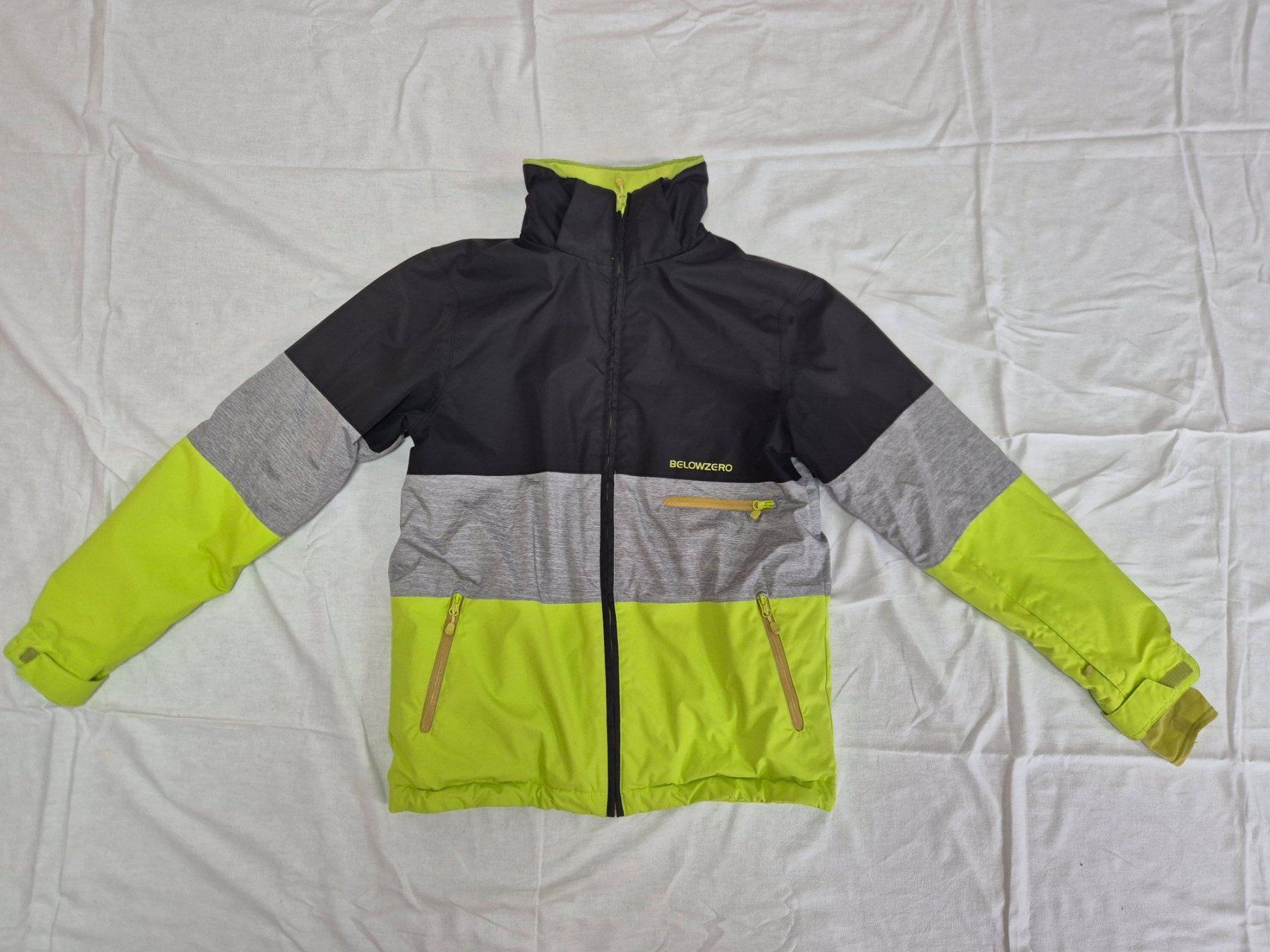 Vestes & Manteaux: Skijacke Belowzero – D'occasion à Domat/Ems par palfier14 3