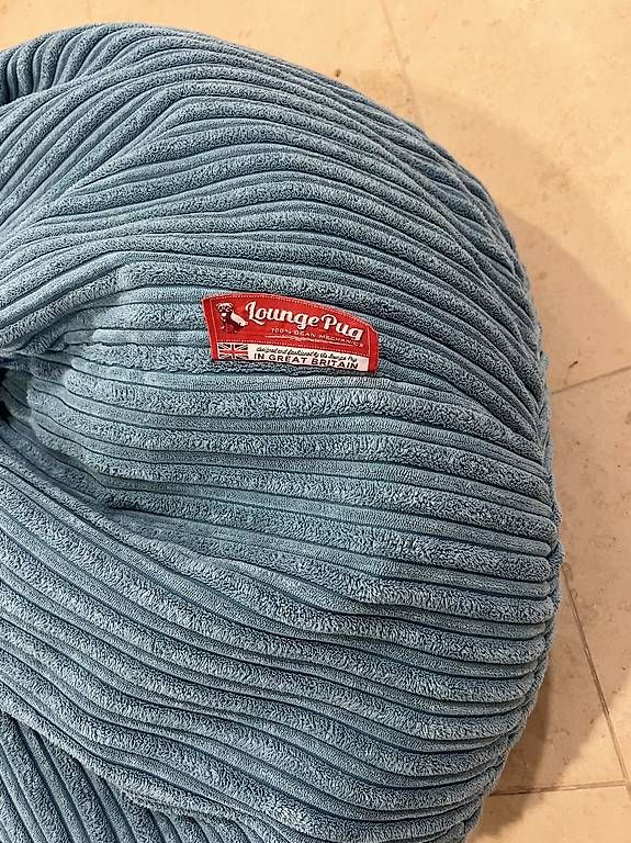 Sgabelli: Big Bertha Sitzsack mit Fuss Pouf – Usato da Kilchberg ZH venduto da SyFo286 3