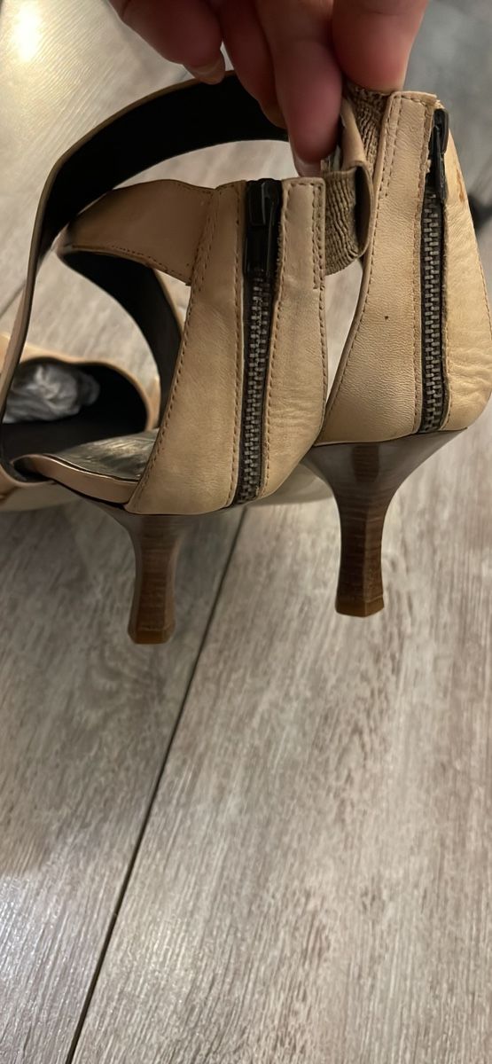 Scarpe da donna: Escarpins san marina – Usato da Lausanne venduto da Mode_350 1