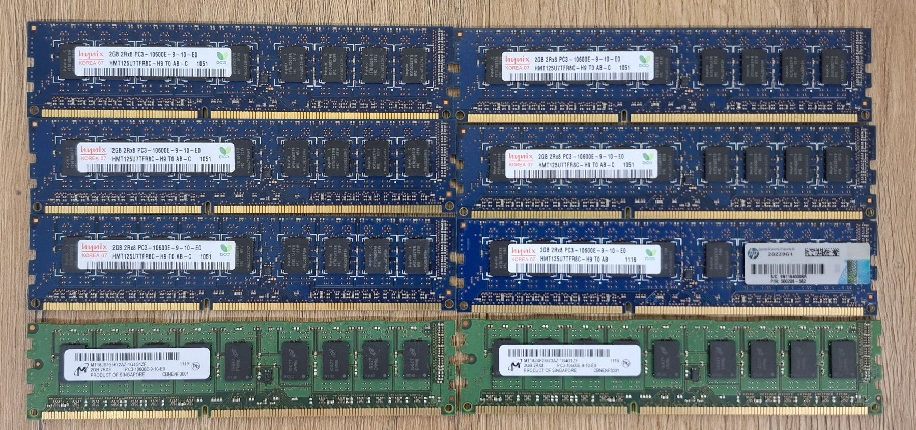 Memoria / RAM: 2 GB DDR3 240pin DIMM 1333 MTS für Server – Usato da Bern venduto da PGyg-CH 1