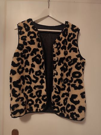 Weste mit Leopardenmuster und Knöpfen Grösse M/L NEU