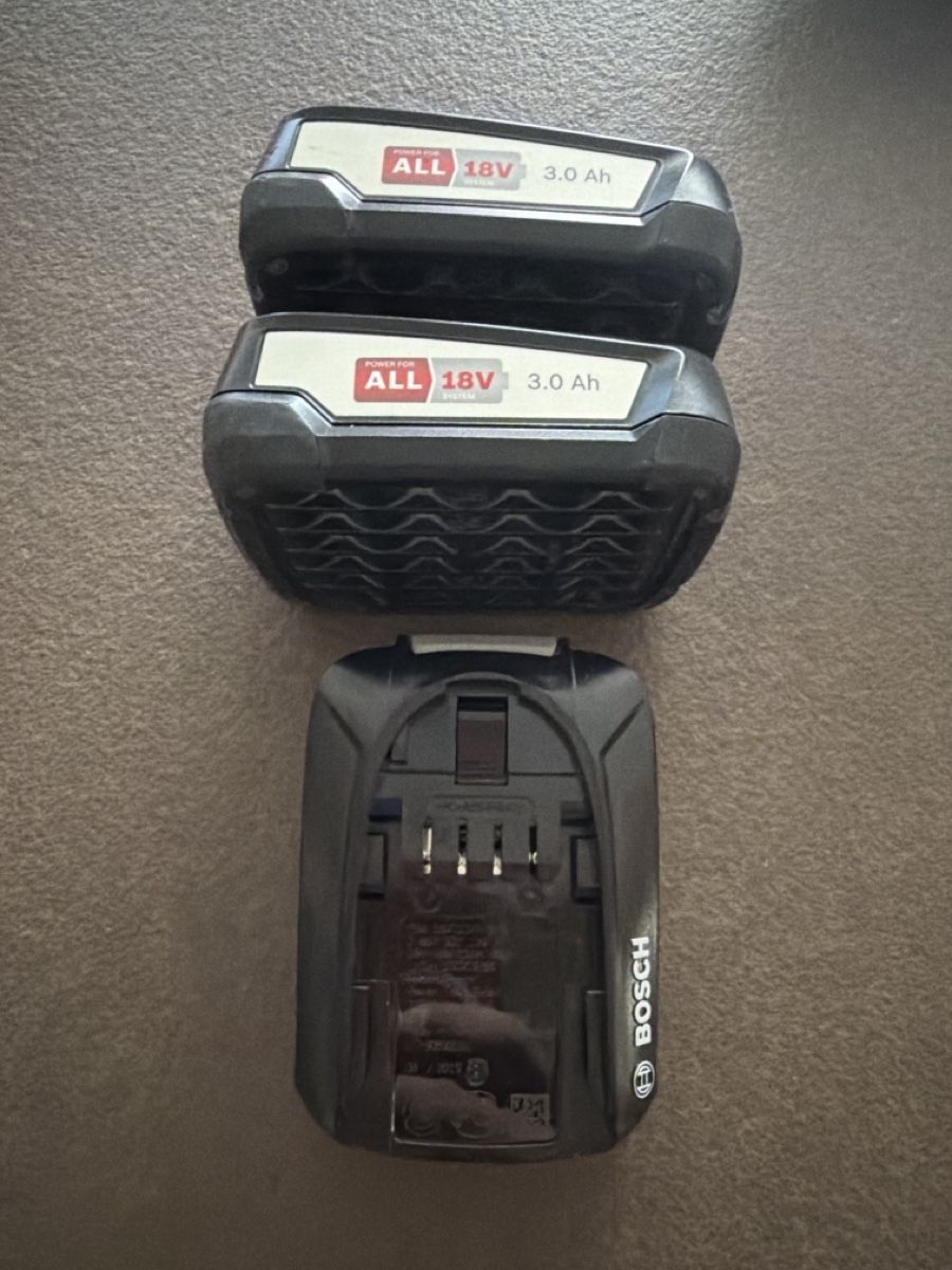 Bosch Caricatori & Batterie: Bosch 18V Power for All – Usato da Bachenbülach venduto da Moresnow 1