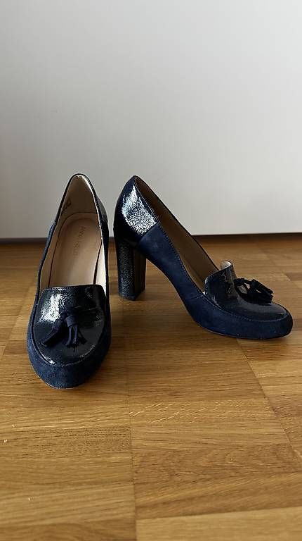 Scarpe da donna: Dunkelblaue Pumps von Anna Field Gr. 36 – Usato da Basel venduto da R__Mueller