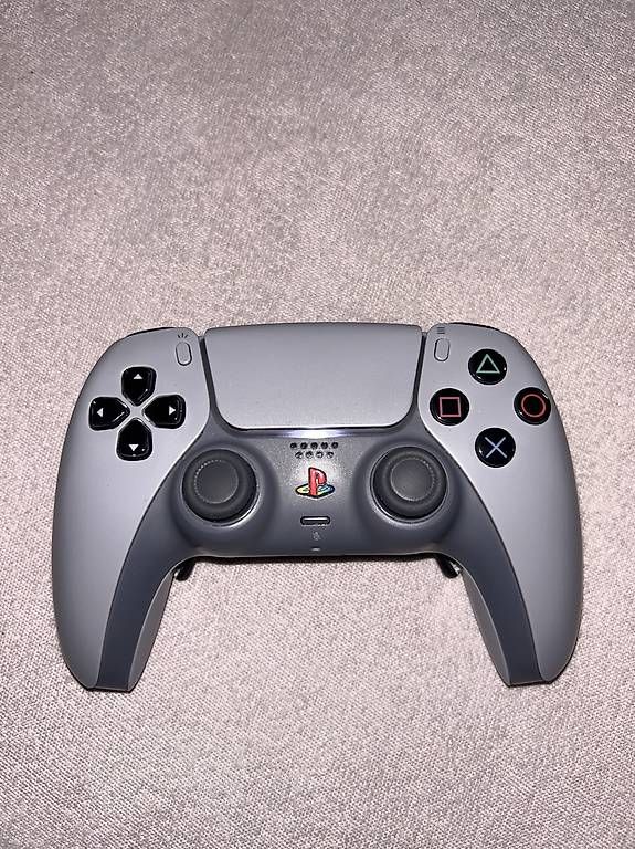 Controller: PS5 TryHard Controller 30th Anniversary – Usato da Steffisburg venduto da en1sz21