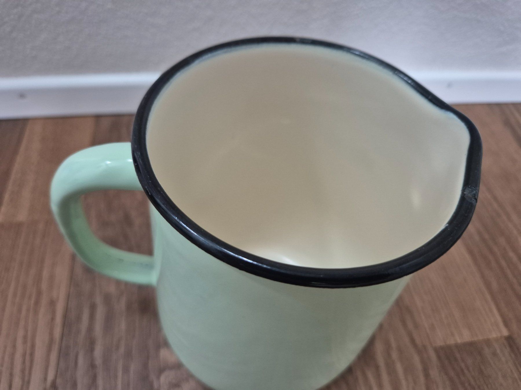 Vase & Récipients: Enamel pot – D'occasion à Zürich par monadiederich 1