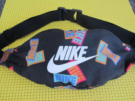 SAC BANANE NIKE