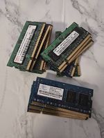 Lot de 13 barrettes RAM DDR2, 512 Mo