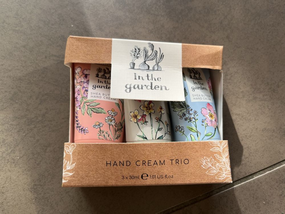handcreme-trio-mit-blumen-neu-und-originalverpackt-in-z-rich-f-r-chf