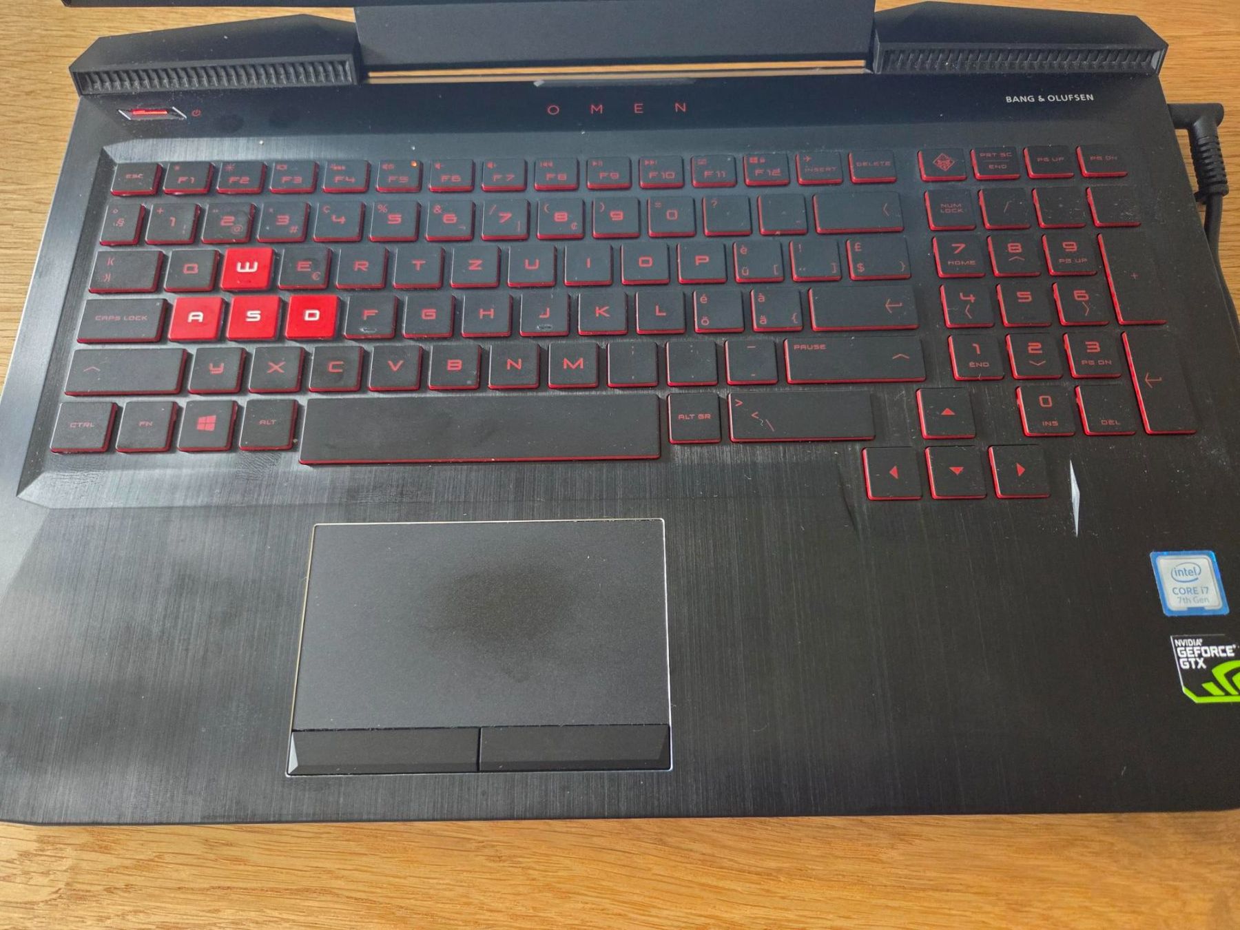 Hewlett Packard Portables: HP OMEN 15 Gaming Laptop – D'occasion à Liebefeld par linda.v86 2