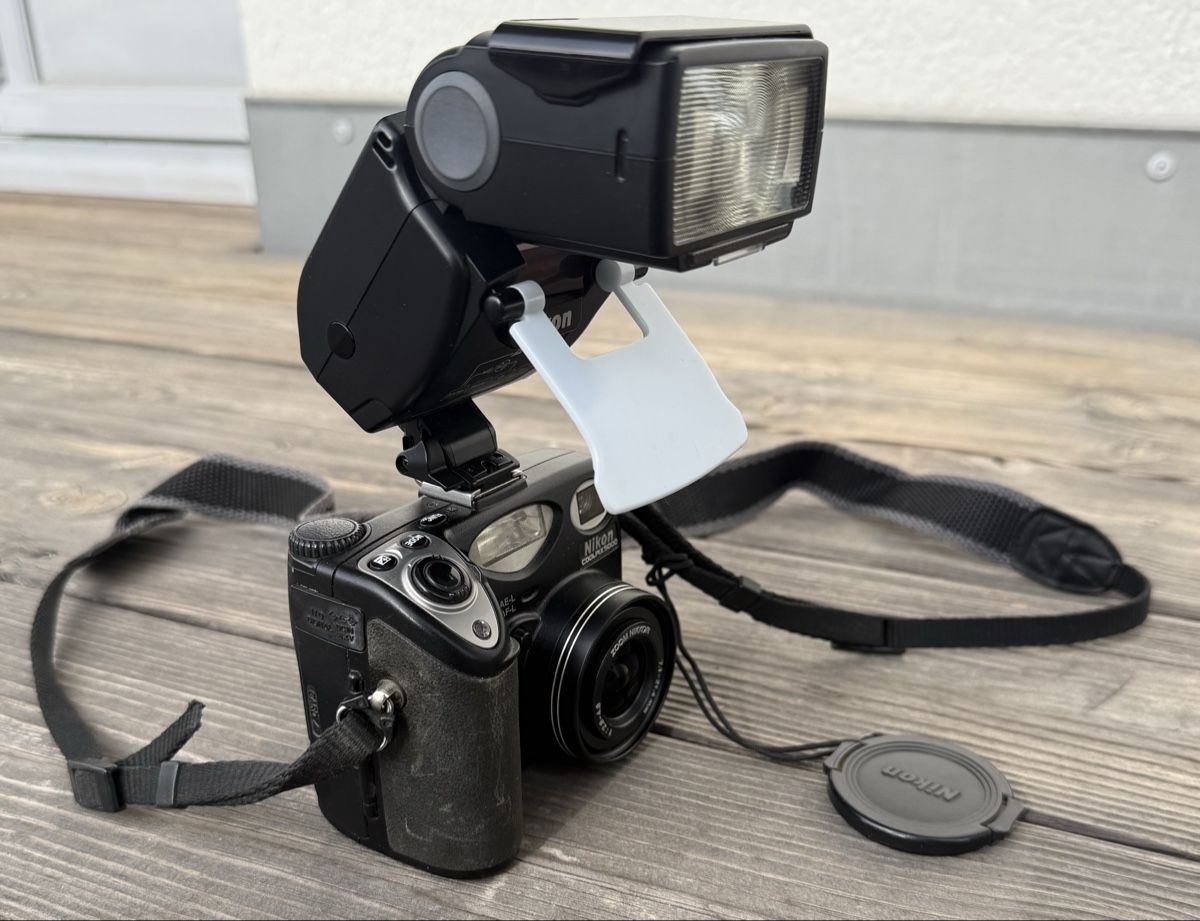 Nikon Kamera: Nikon COOLPIX5000 Digital Caméra – Gebraucht aus La Tour-de-Peilz von 3RST 7
