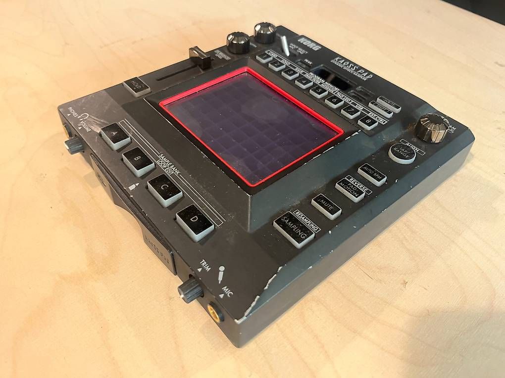 Strumenti musicali: Korg Kaoss Pad 3 – Usato da Bern venduto da AtelierFederweg 2