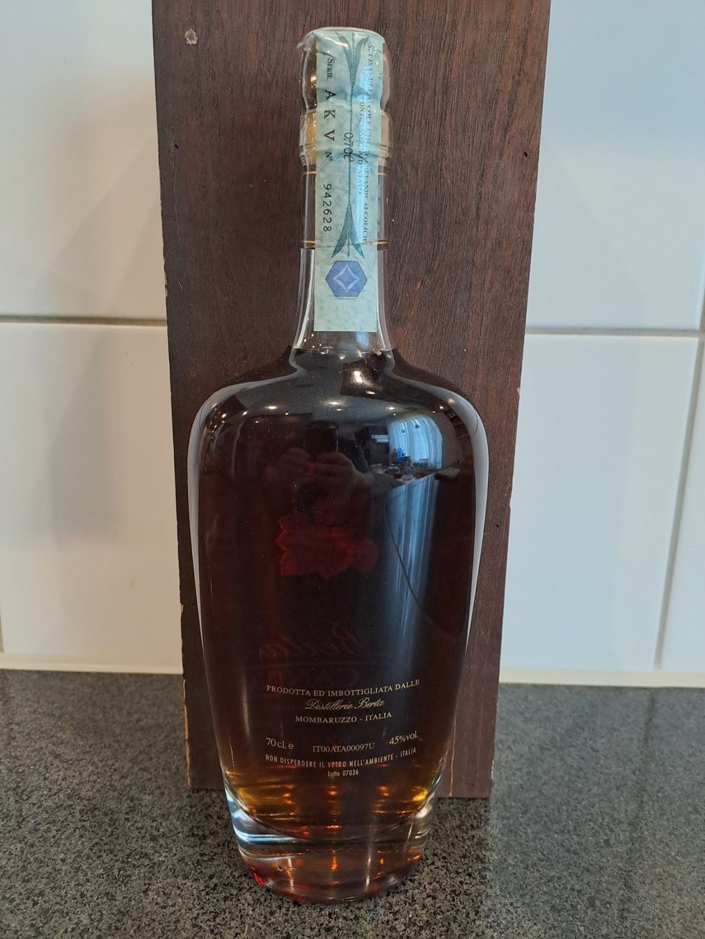 Berta Spirituosen: Berta Grappa Roccanivo 1999 mit OHK – Neu und originalverpackt aus Elsau von Kellerraeumung 6
