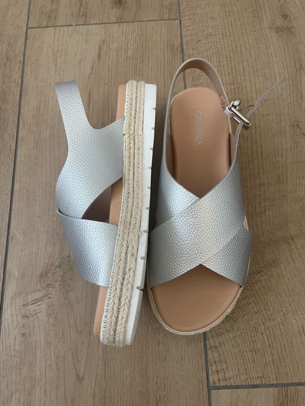 Dosenbach Damenschuhe: Sandalen von Catwalk Gr. 37 NEU – Neu und originalverpackt aus Waltenschwil von hansnine 3