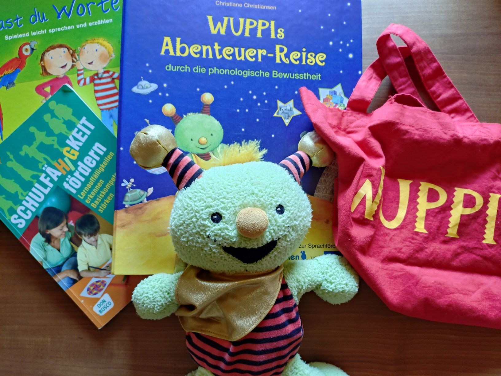 Livres: Wuppi's Abenteuer-Reise – D'occasion à Trin-Mulin par Mora5