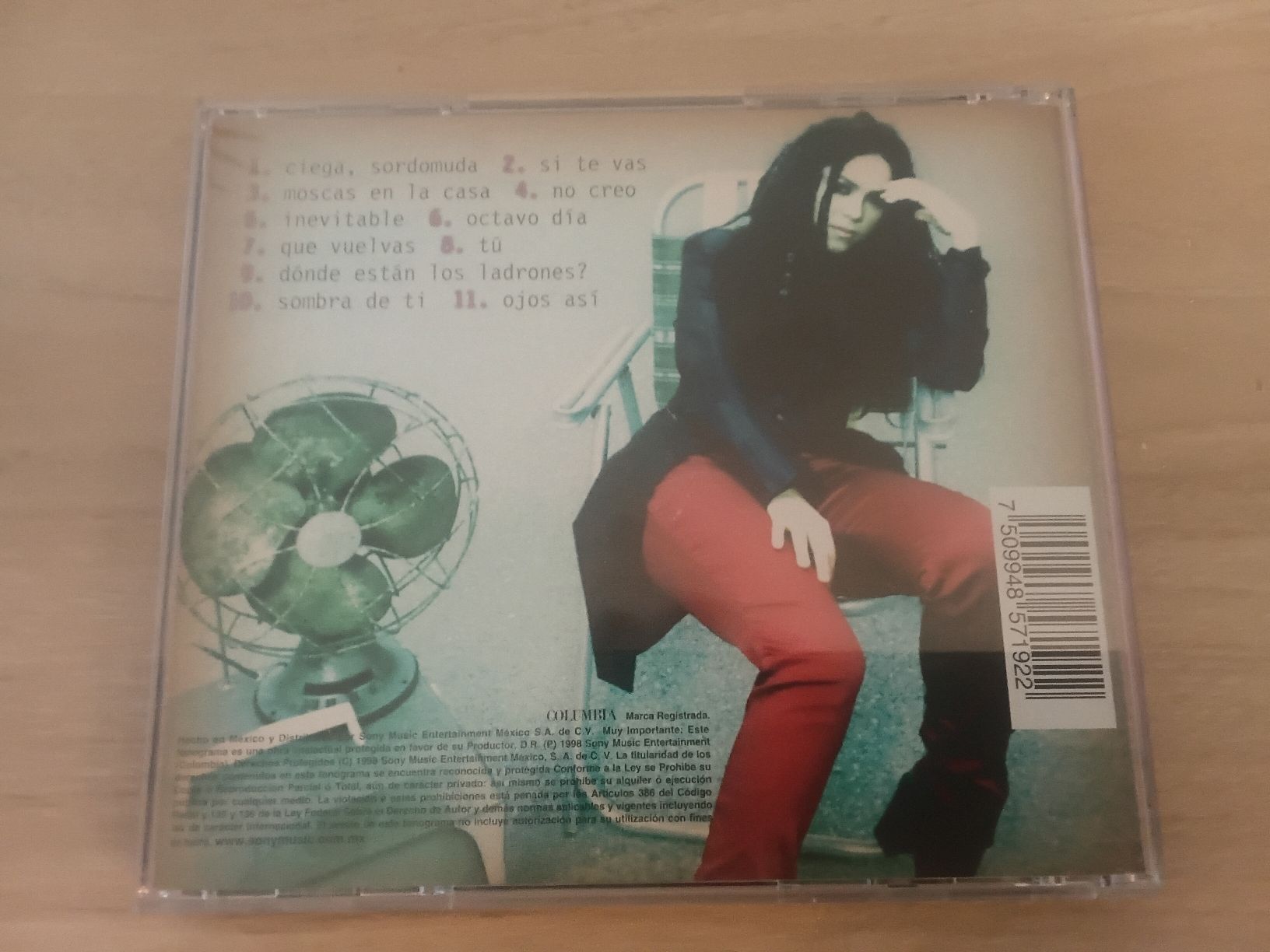 CD: Shakira – Usato da Liebefeld venduto da CD-Urs 1
