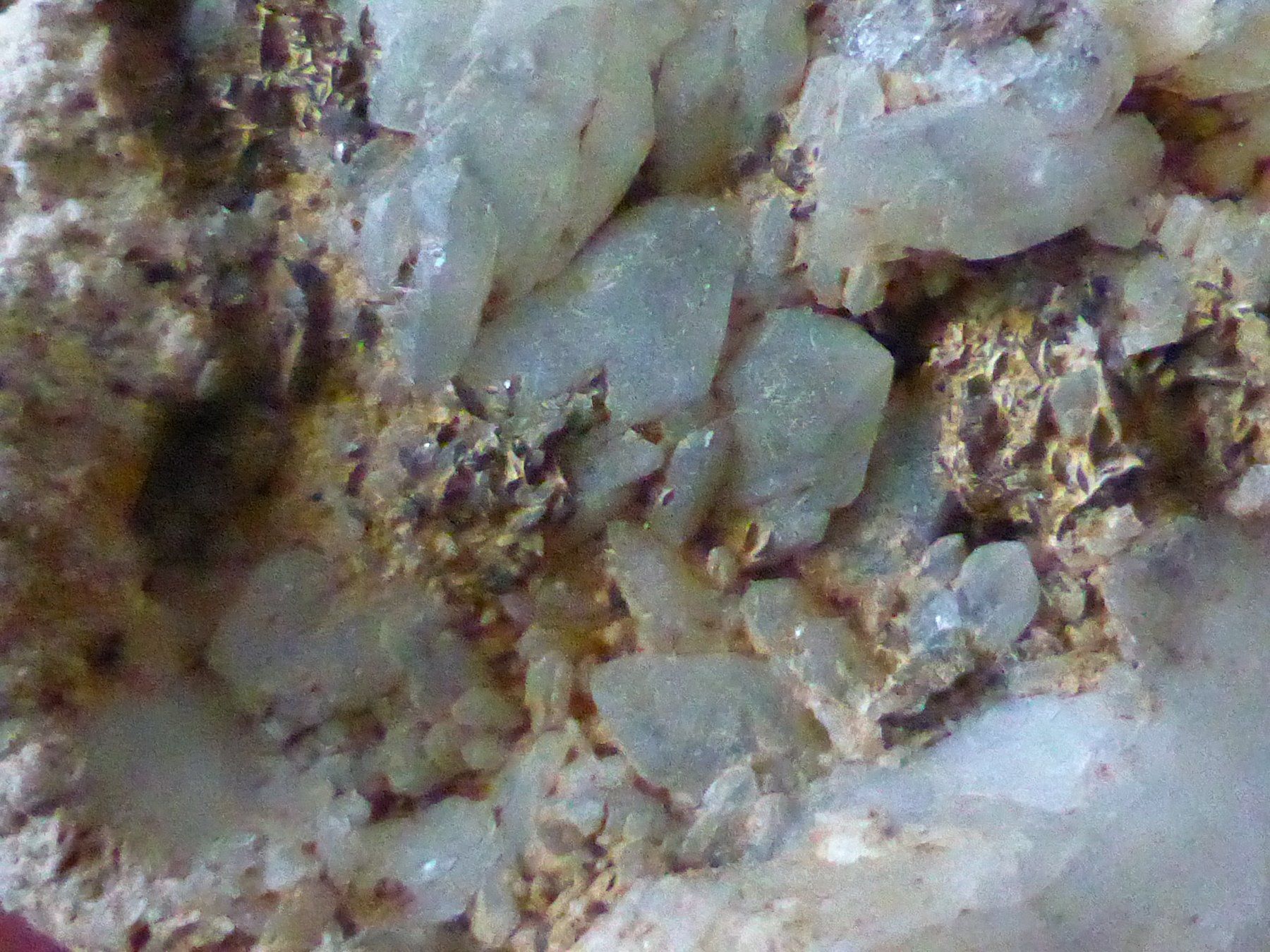 Minerali & Pietre curative: Bergkristall-Stufe mit Siderit und Anatas – Usato da Triengen venduto da Nussbaum14 9