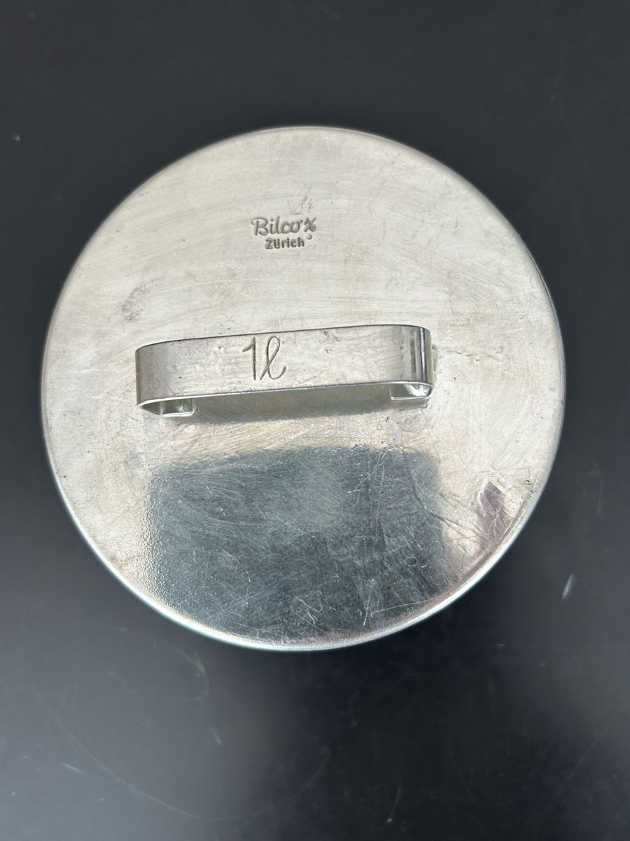 Elettrodomestici da cucina: Alte Eisbombenform, Bilco A/G, aus Edelstahl – Usato da Zumikon venduto da tuna007 2