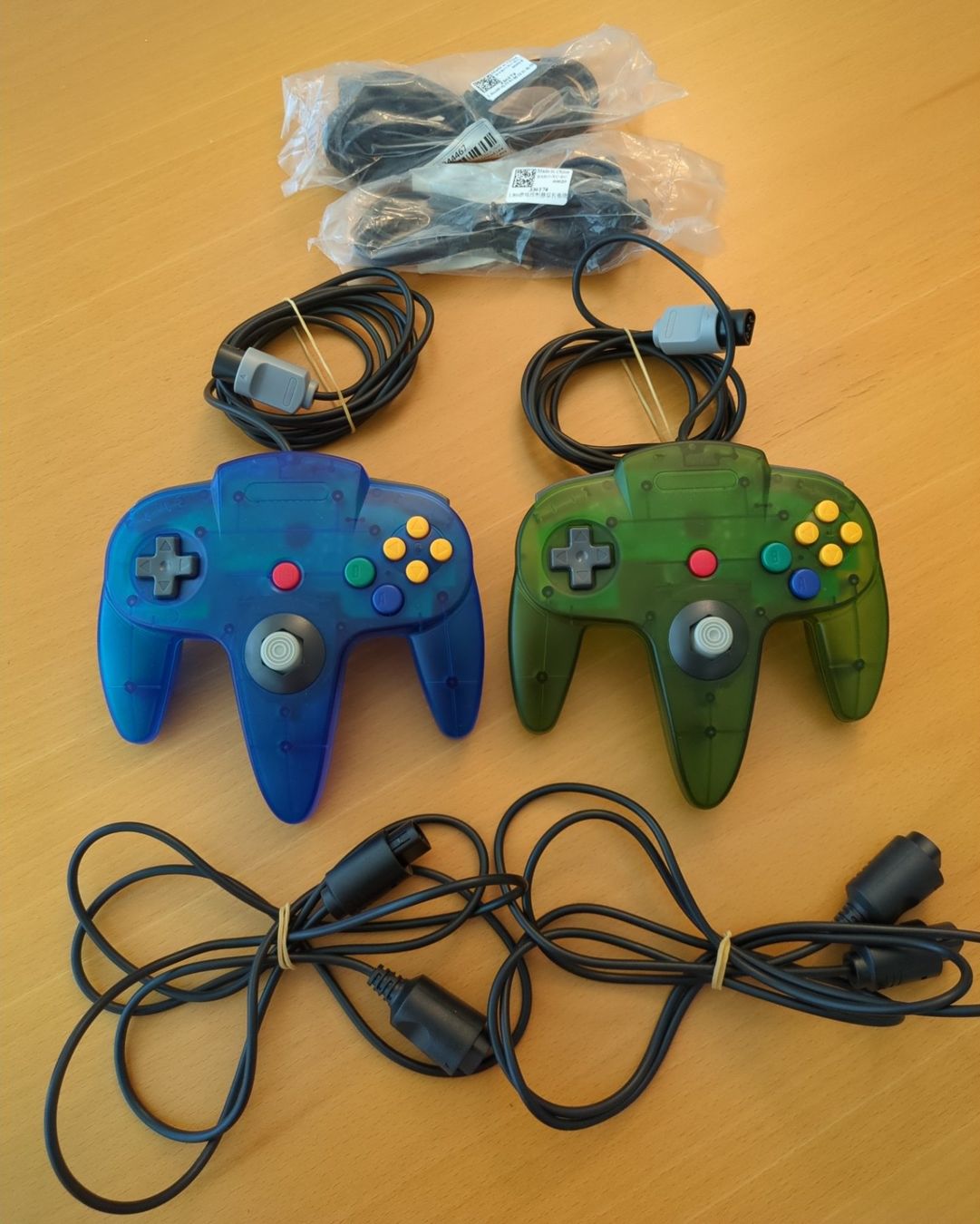Nintendo Konsolen: -64% Nintendo 64 + 2 Contr., 2 Games, HDMI UpSc, 4x K., HDMI – Gebraucht aus Lachen SZ von BestBuys 2