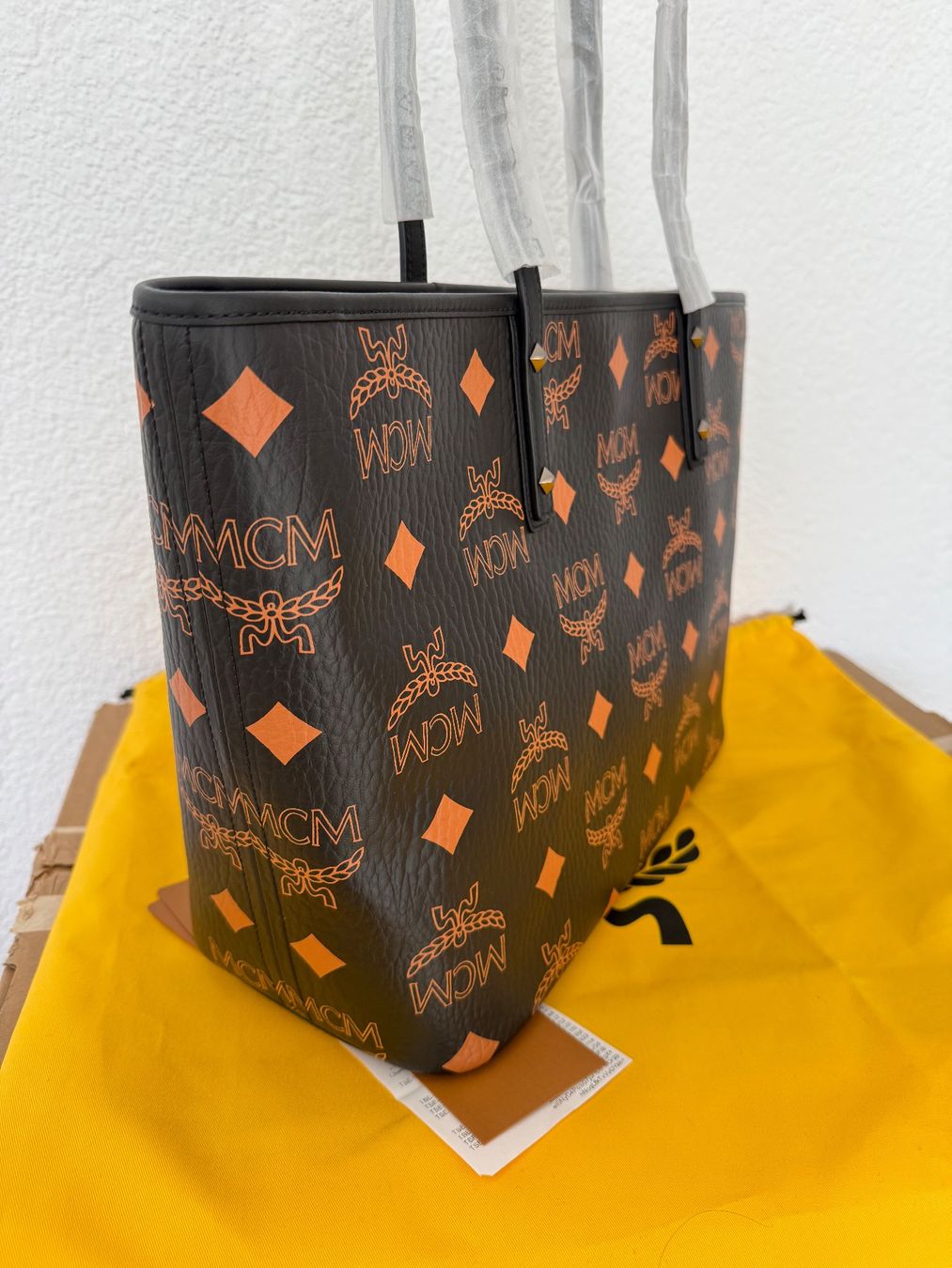 Mcm Borse da donna: MCM Shopper Tote Bag – Nuovo e nell'imballaggio originale da Wiedlisbach venduto da Sistershop 4