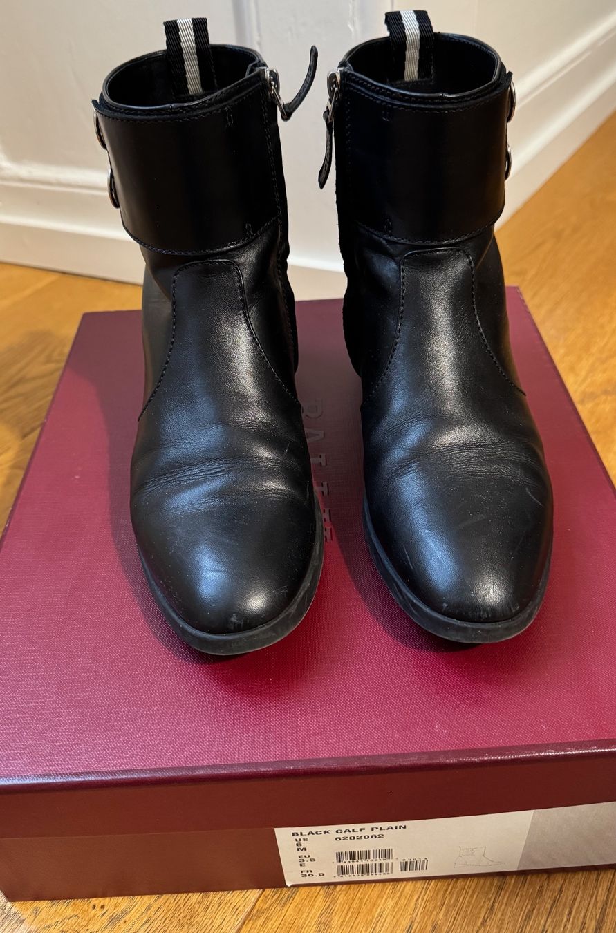 Bally Scarpe da donna: Bally Daky Calf Leather Boots – Usato da Neuchâtel venduto da Neuch1 1