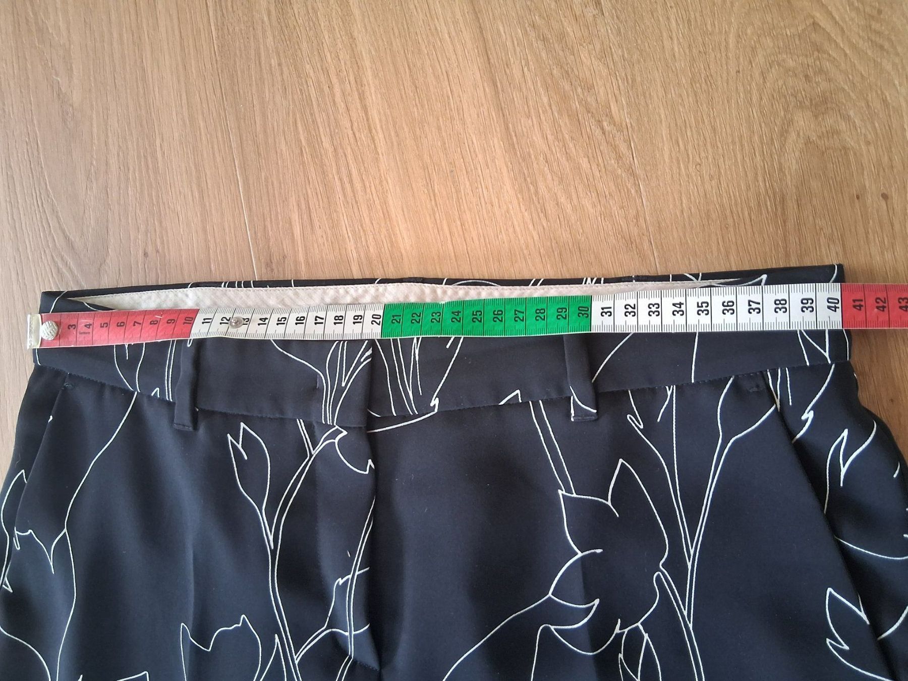Max Mara Pantaloni: Max Mara Studio Stoffhose Gr. 38 – Usato da Lengnau AG venduto da Nathi88 4