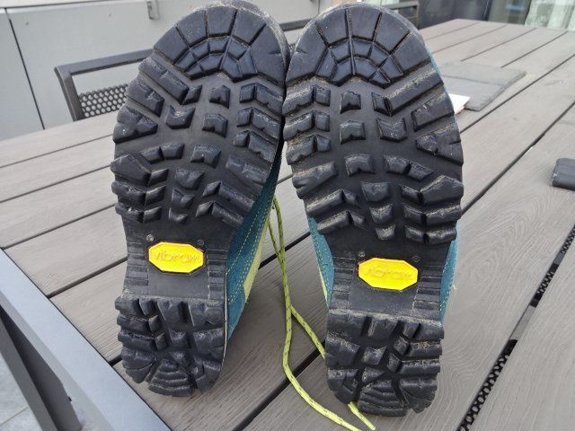 Scarpe da donna: Wanderschuhe Lomer Gr. 38 – Usato da Steffisburg venduto da quick8 4