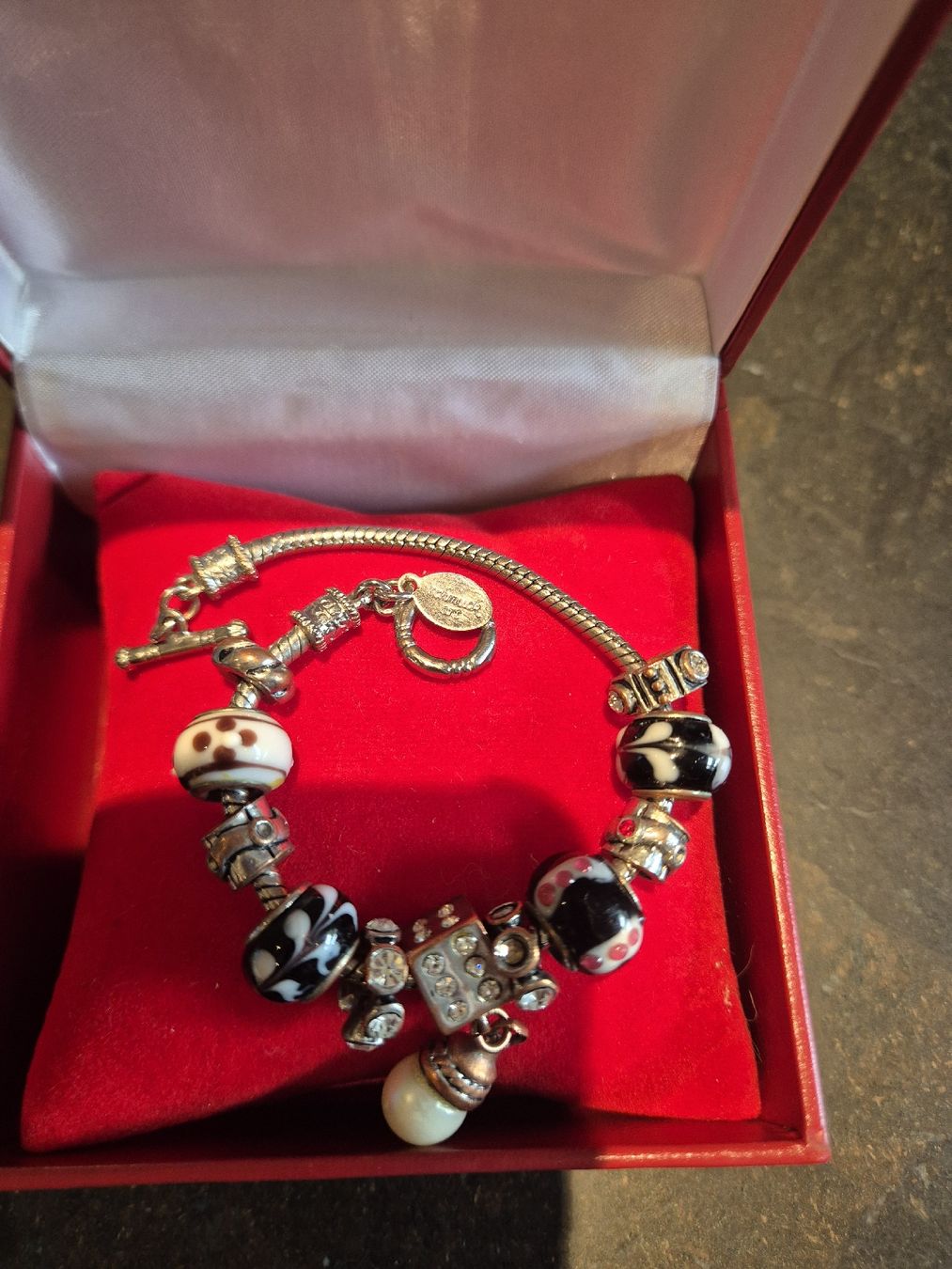 Bracciali & Braccialetti: Armkette mit Steinen – Usato da Kollbrunn venduto da guernsey11