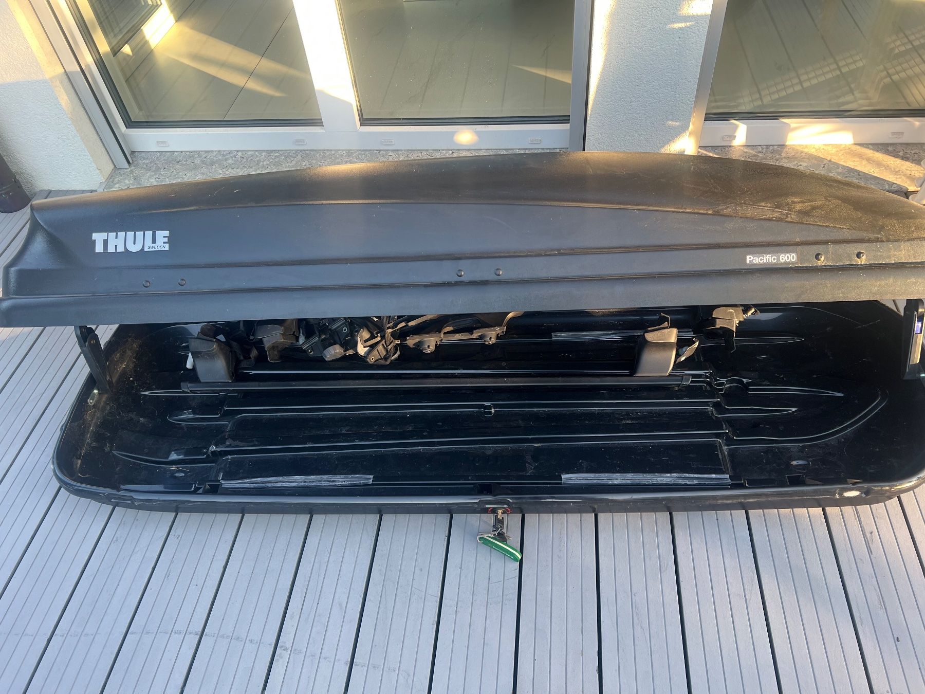 Thule Dachboxen: Thule Pacific 600 Dachbox schwarz gebraucht – Gebraucht aus Boningen von LAZ 2