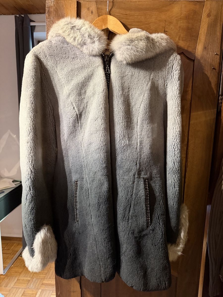 Cappotti: Manteau en fourrure de castor – Usato da Chancy venduto da dia_tb2t 2