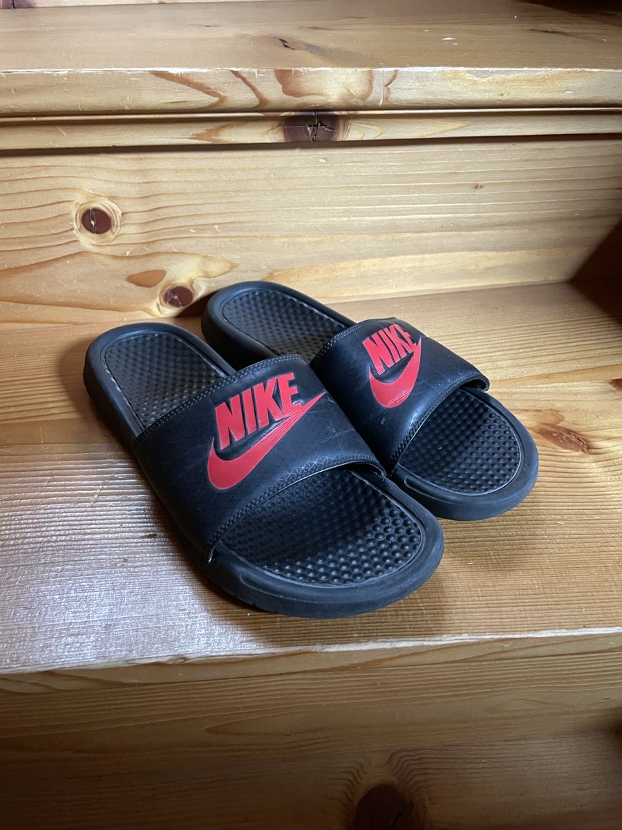 Nike Scarpe da uomo: Claquettes Nike – Usato da Martigny-Croix venduto da lem7