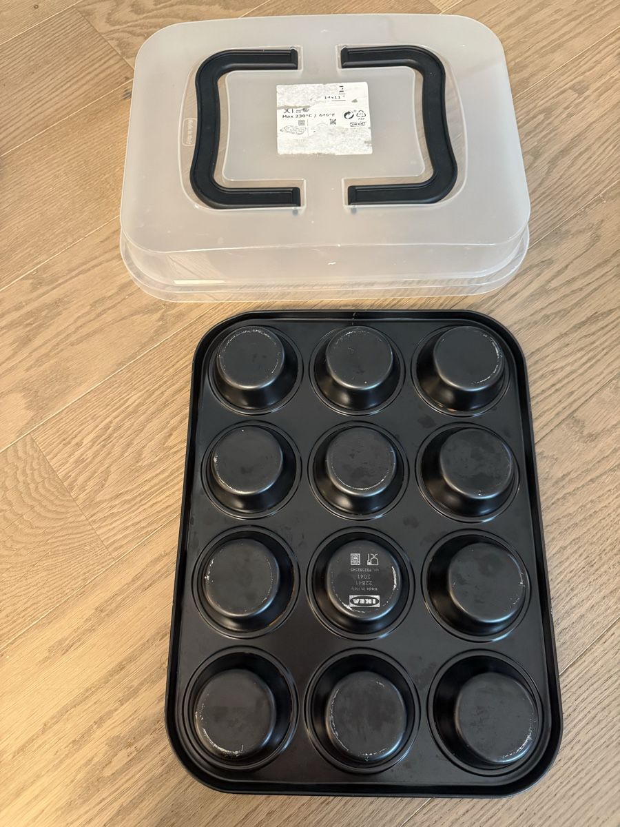 Ikea Moules à gâteaux: IKEA Muffin Backform mit Deckel – D'occasion à Dietlikon par lot_rel 2