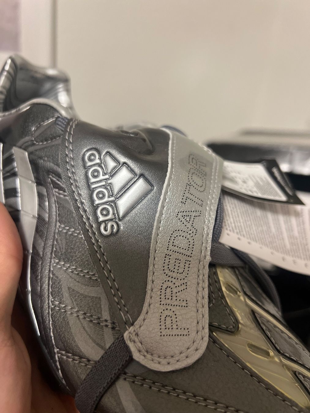 Adidas Scarpe da uomo: Adidas Predator Powerswerve FG – Nuovo e nell'imballaggio originale da Cully venduto da DealerPrice 1