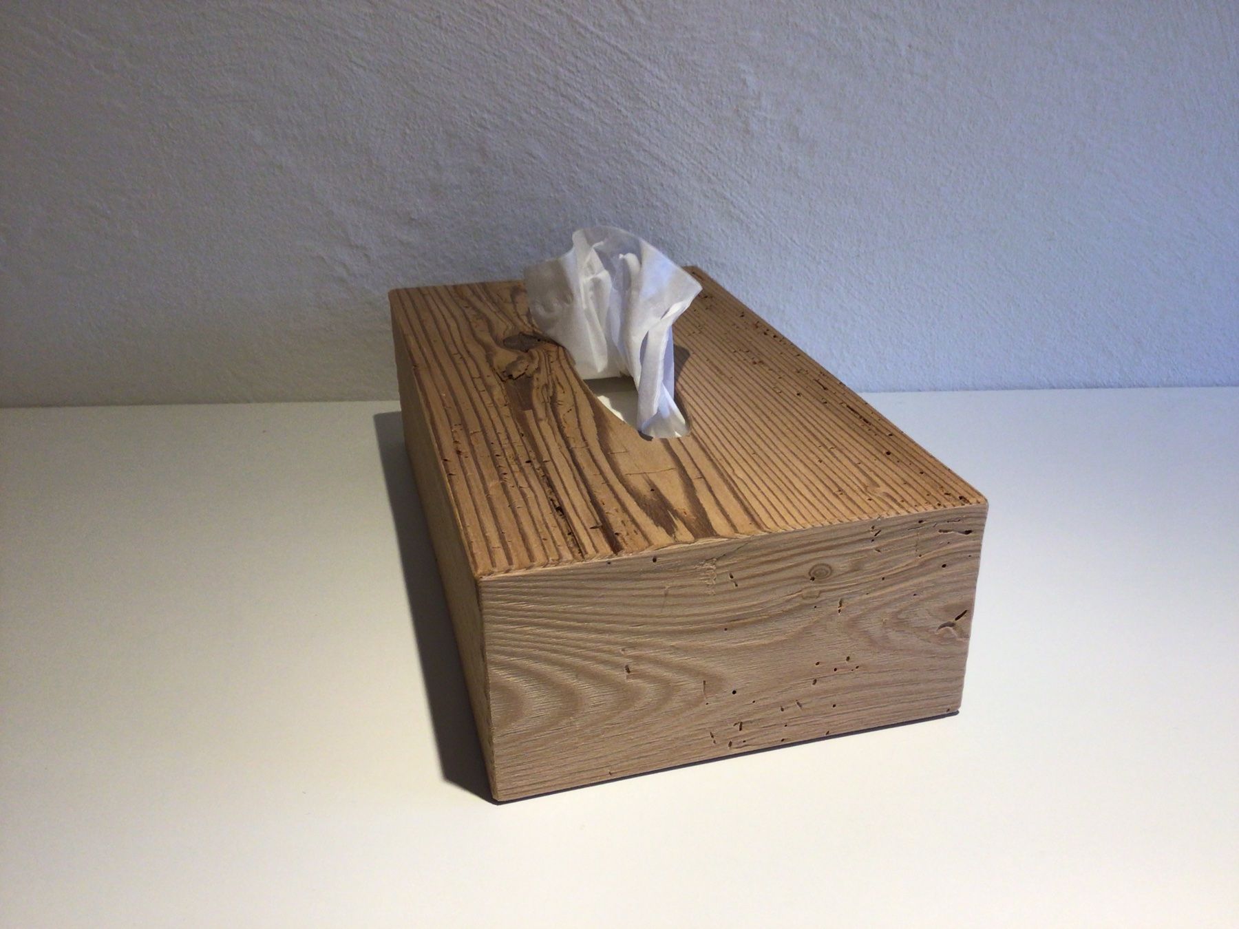 Articoli in legno: Kleenex-Box Altholz – Nuovo (secondo la descrizione) da Benken SG venduto da Hagli76 1