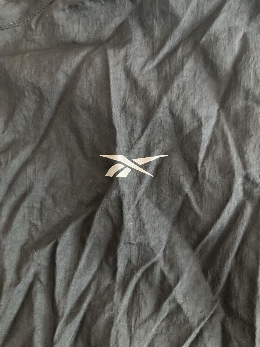Reebok Giacche: Reebok Sport Jacket Black Lightweight  – Nuovo (secondo la descrizione) da Zürich venduto da sele_x 5