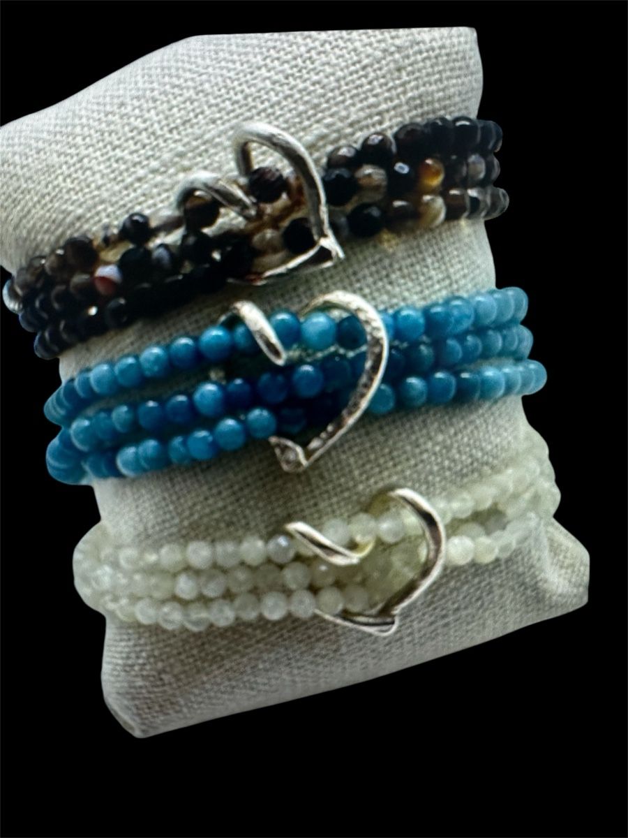 Bracciali & Braccialetti: Weisses Mondstein Armband – Nuovo e nell'imballaggio originale da Niederglatt ZH venduto da Silberschmuck-design 1
