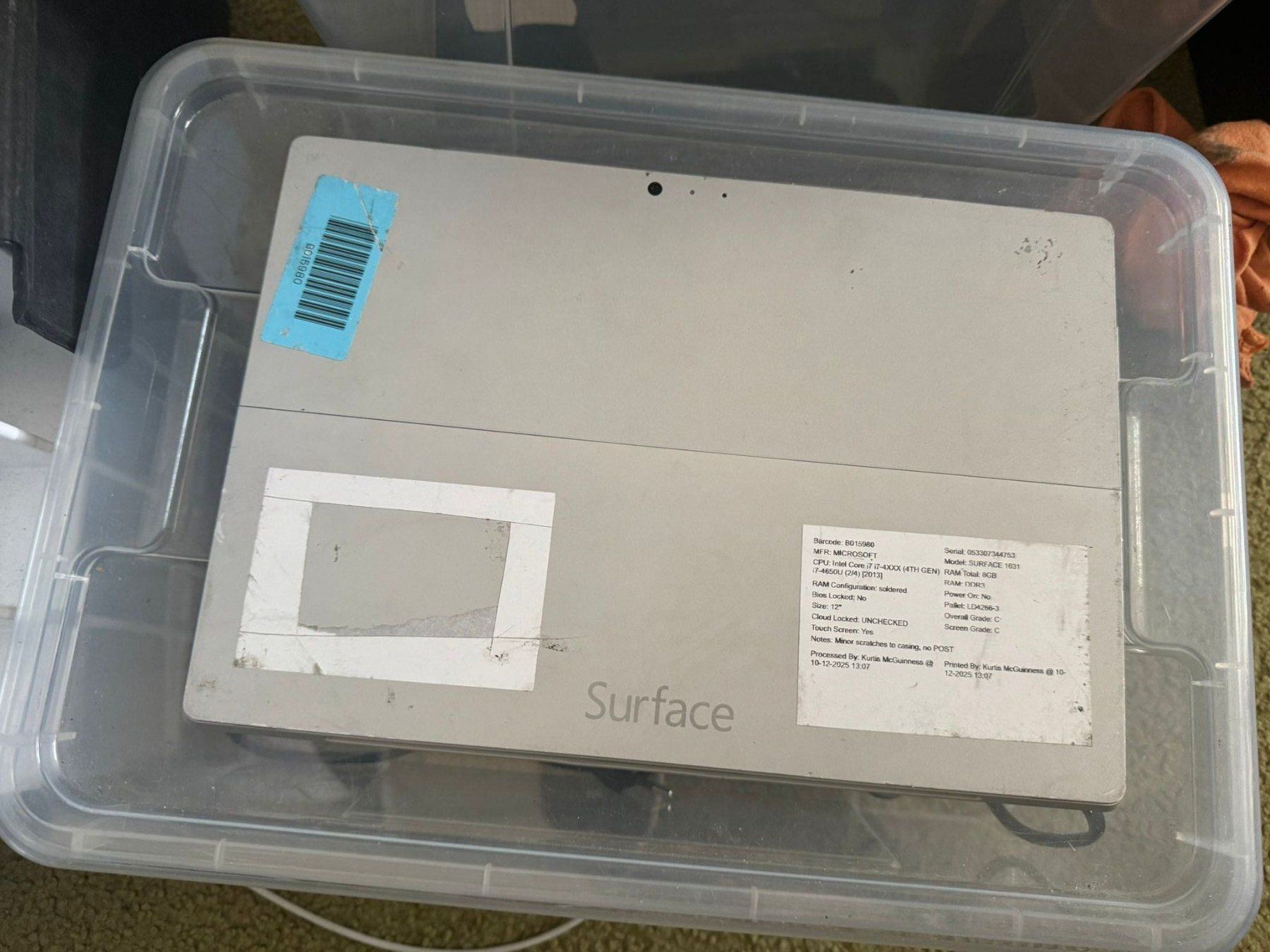 Microsoft Tablet PC: Surface Pro 3 - 256GB !! Ungeprüft !! – Difettoso da Olten venduto da HoYa01 2