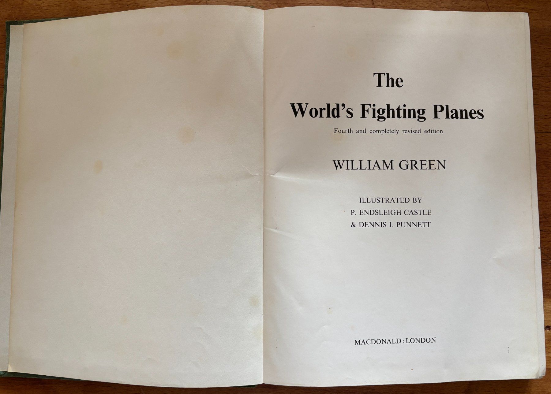 Bücher: The world's fighting planes - William Green - 1964 – Gebraucht aus Lamboing von emi_l6xc 2