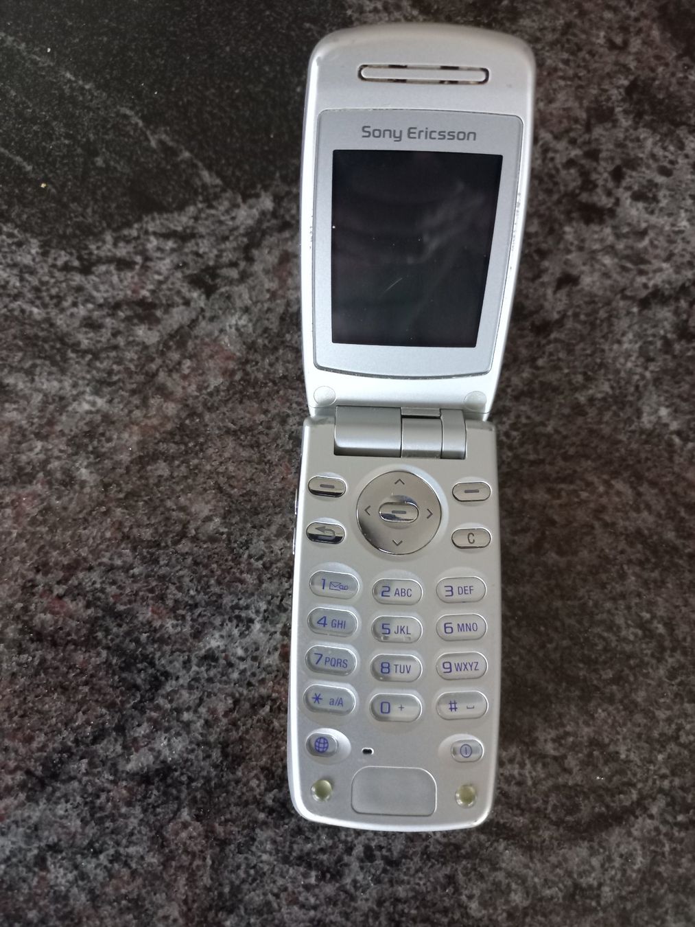 Telefoni cellulari / Smartphones: Vintage Sony Ericsson – Usato da Kaufdorf venduto da EdelmannPaPrintGmbH 2