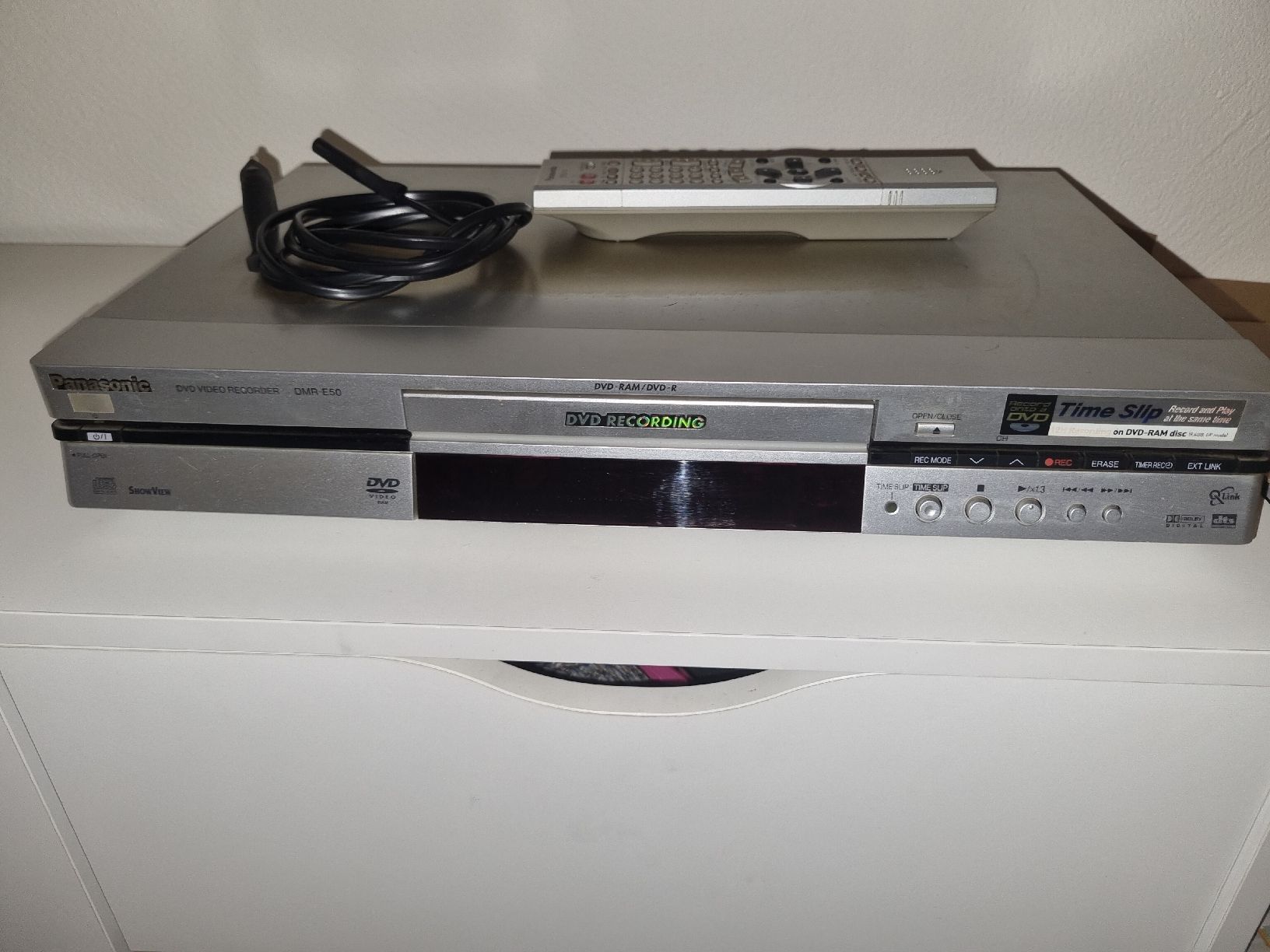Panasonic Lettore multimediale & Streamer: Panasonic dvd video recorder DMR-E50 – Usato da Chur venduto da Beimirhates
