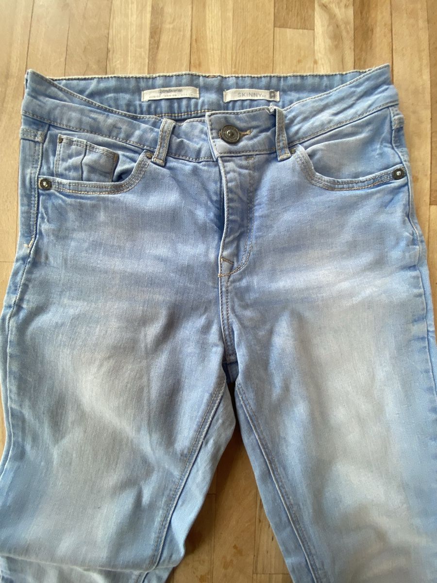 Stradivarius Jeans: LIQUIDATION!!!  Jeans taille EUR 38 Stradivarius – Usato da Genève venduto da pilarina 1