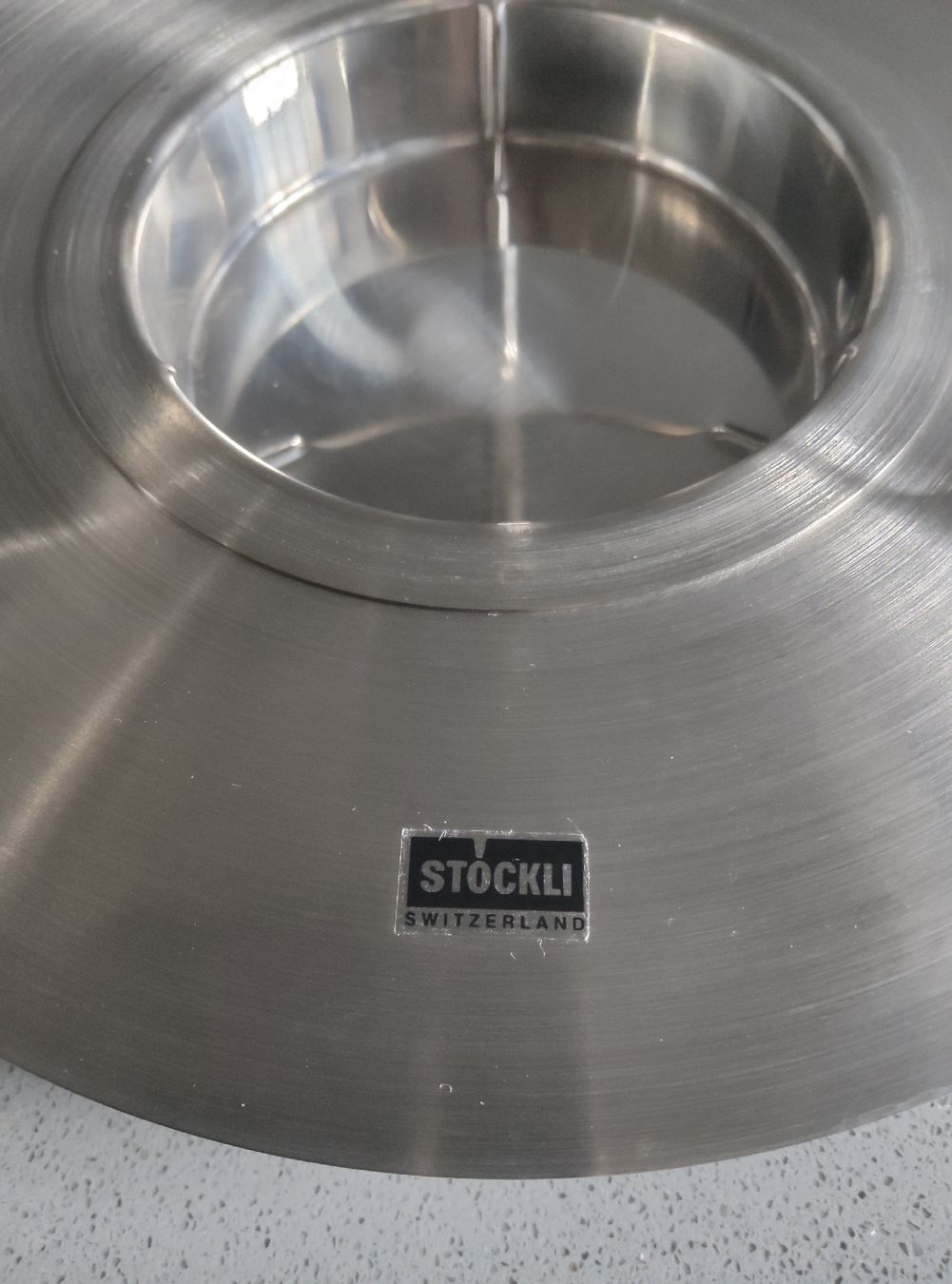 Stöckli Pfannen: FONDUE - Garnitur / STÖCKLI Aragon – Neu (gemäss Beschreibung) aus Minusio von Todesca 8